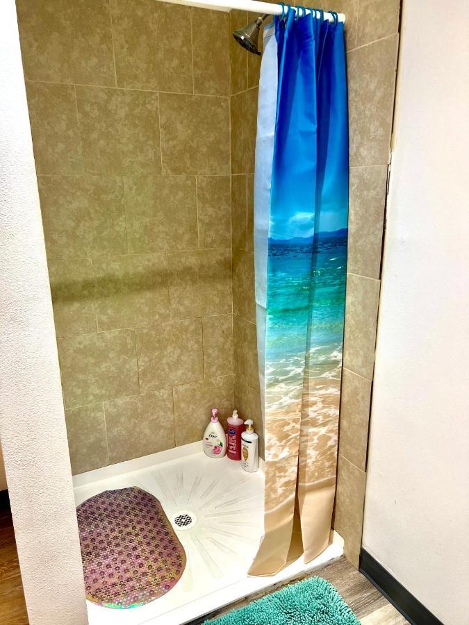 Private Room With Shared Bathroom On The 1St Floor 10 Minutes Walk To University Of Washington Seattle Ngoại thất bức ảnh