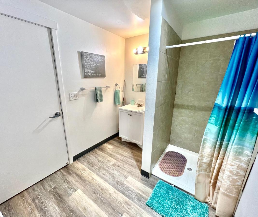 Private Room With Shared Bathroom On The 1St Floor 10 Minutes Walk To University Of Washington Seattle Ngoại thất bức ảnh